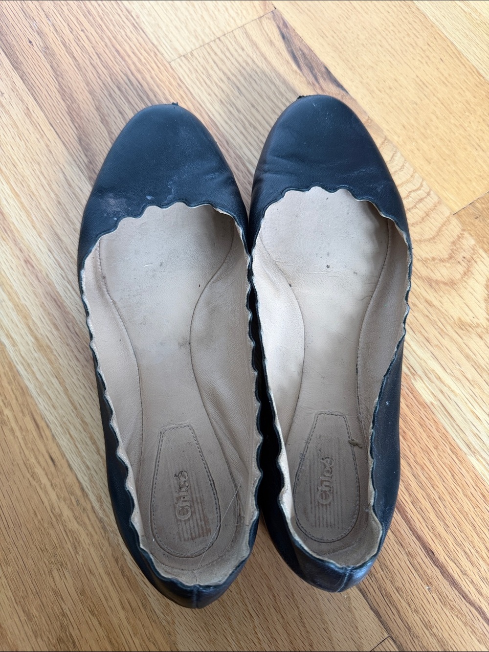 Chloe Black Scalloped Leather Ballet Flats